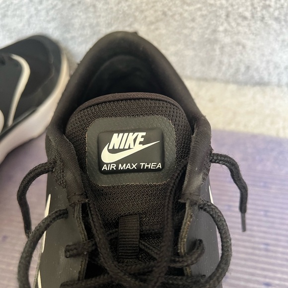 Nike Woman 11  running shoes. Used and still in good condition. Air Max Thea. - Picture 6 of 8